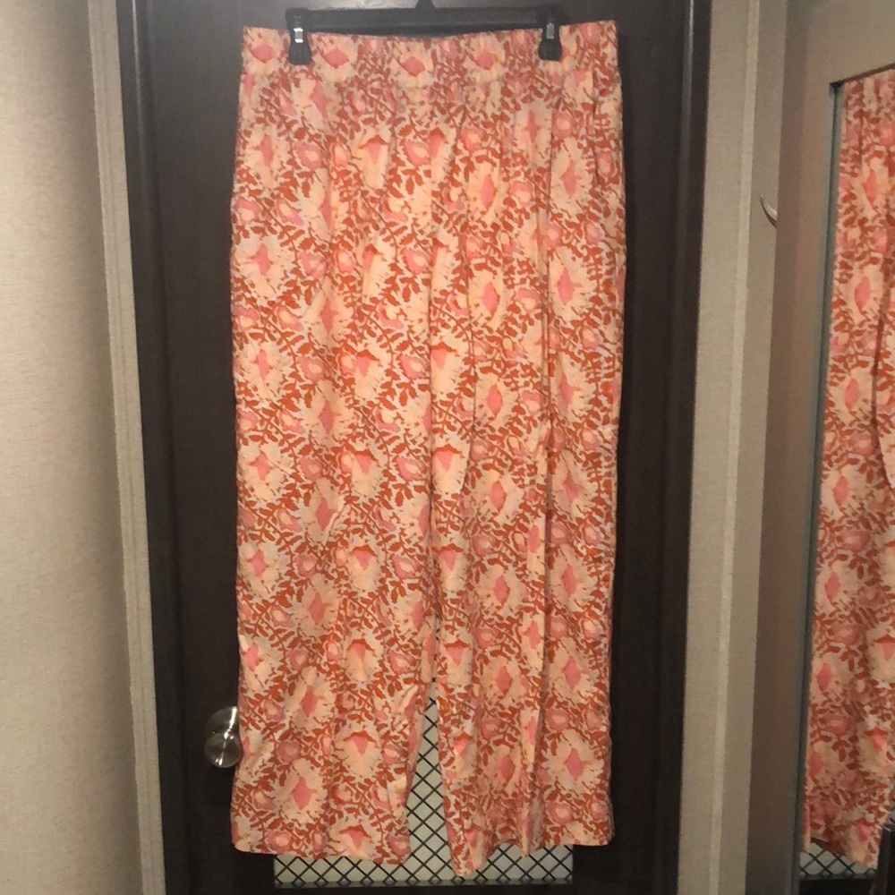 Wide leg Pants